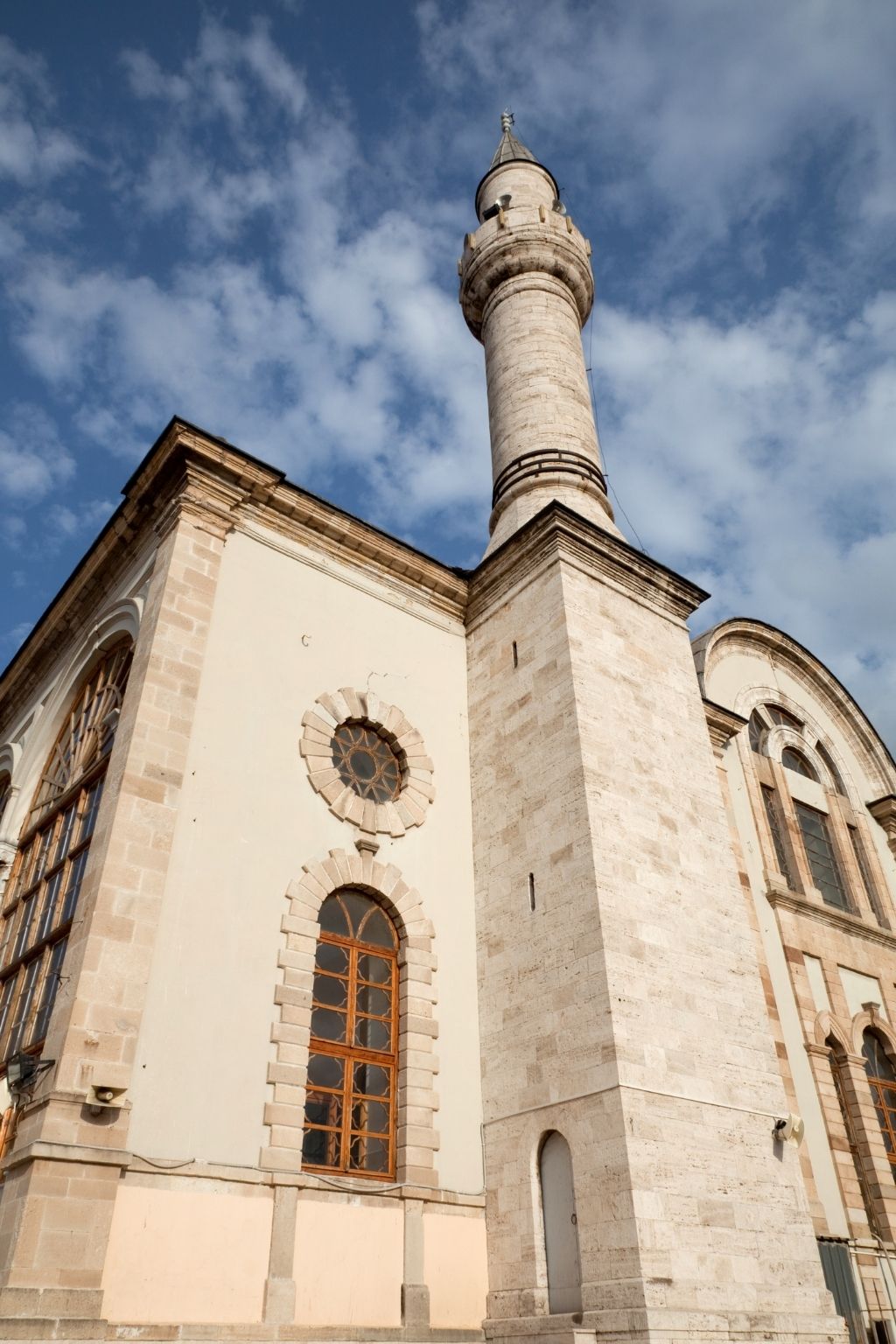 Kemeraltı Çarşısı ve “Tarihi Hanlar” Pratik Çekim Gezisi (27 Haziran 2026 Cumartesi)